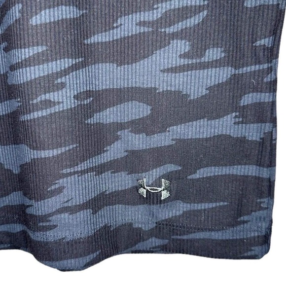 Under Armour Tank Top Workout Running Yoga Exercise Black Gray Camouflage Fitted - Picture 2 of 6